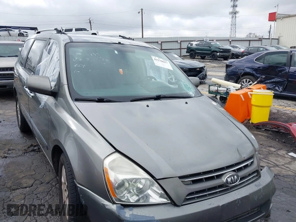2010 Kia Sedona EX with VIN KNDMH4C33A6342127, listed as a IAAI auction lot 41570657 with 249,395 mi miles. Bid and sale history available at carsss.com. Image 1.