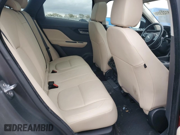2017 Jaguar F-Pace 35t Premium with VIN SADCJ2BV0HA068470, listed as a Copart auction lot 79122384 with 43,017 mi miles and Salvage title. Bid and sale history available at DreamBid. Image 11.