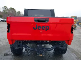 2020 Jeep Gladiator Sport S with VIN 1C6HJTAG3LL108524, listed as a IAAI auction lot 41737270 with 76,545 mi miles. Bid and sale history available at carsss.com. Image 16.