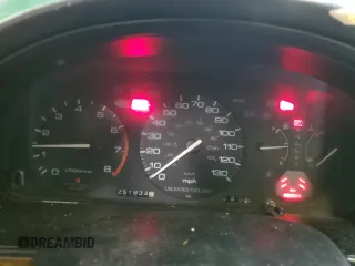 1993 Honda Accord z VIN 1HGCB7652PA155769, wystawiony jako Copart lot #45200625 z przebiegiem 251 834 mil mil oraz Szkoda całkowita • Salvage title. Historia ofert i sprzedaży dostępna na DreamBid. Obrazek 9.