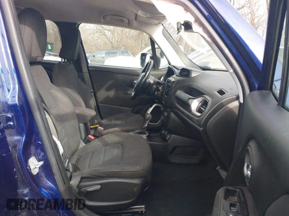 2018 Jeep Renegade Latitude with VIN ZACCJBBB8JPH52142, listed as a IAAI auction lot 41738035 with 91,443 mi miles and . Bid and sale history available at carsss.com. Image 5.