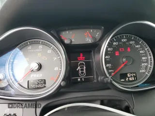 2010 Audi R8 z VIN WUAAUAFGXAN001411, wystawiony jako Copart lot #66520774 z przebiegiem 21 691 mil mil oraz Szkoda całkowita • Salvage title. Historia ofert i sprzedaży dostępna na DreamBid. Obrazek 9.
