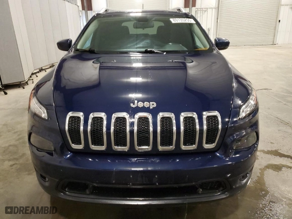 2015 Jeep Cherokee Latitude with VIN 1C4PJMCS6FW528762, listed as a Copart auction lot 89135255 with 203,311 mi miles and Non Repairable. Bid and sale history available at carsss.com. Image 5.