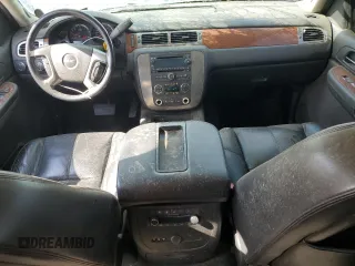 2007 GMC Yukon SLT with VIN 1GKFK13027J130960, listed as a Copart auction lot 49958035 with 0 mi miles and Salvage Title. Bid and sale history available at carsss.com. Image 8.