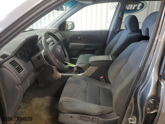 2008 Honda Pilot EX with VIN 5FNYF18468B031281, listed as a Copart auction lot 48573785 with 220,057 mi miles and Clean Title. Bid and sale history available at carsss.com. Image 7.