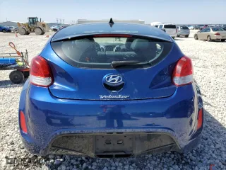 2015 Hyundai Veloster RE:FLEX with VIN KMHTC6AD3FU245705, listed as a Copart auction lot 47684555 with 109,828 mi miles and Clean Title. Bid and sale history available at carsss.com. Image 6.