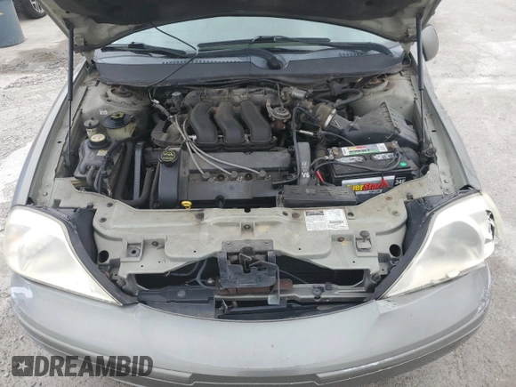 2001 Mercury Sable LS Premium with VIN 1MEFM55S81A608056, listed as a Copart auction lot 45936415 with 123,549 mi miles and Salvage Title. Bid and sale history available at DreamBid. Image 11.