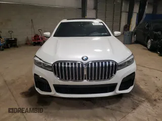 2020 BMW 7 Series 740i xDrive z VIN WBA7T4C04LGG62734, wystawiony jako Copart lot #54722014 z przebiegiem 77 203 mil mil oraz Szkoda całkowita • Salvage title. Historia ofert i sprzedaży dostępna na DreamBid. Obrazek 5.