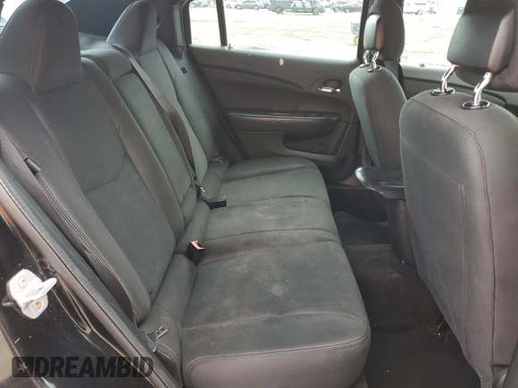 2012 Chrysler 200 Touring z VIN 1C3CCBBB2CN119033, wystawiony jako Copart lot #54691035 z przebiegiem 178 758 mil mil oraz Szkoda całkowita • Salvage title. Historia ofert i sprzedaży dostępna na DreamBid. Obrazek 10.