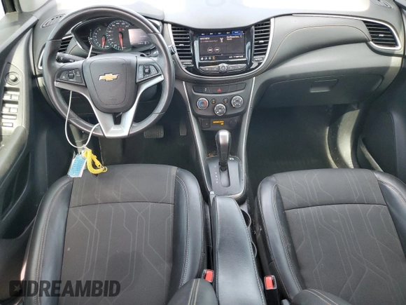 2021 Chevrolet Trax LT z VIN KL7CJLSB8MB356150, wystawiony jako Copart lot #52855555 z przebiegiem 51 781 mil mil oraz Szkoda całkowita • Salvage title. Historia ofert i sprzedaży dostępna na DreamBid. Obrazek 8.