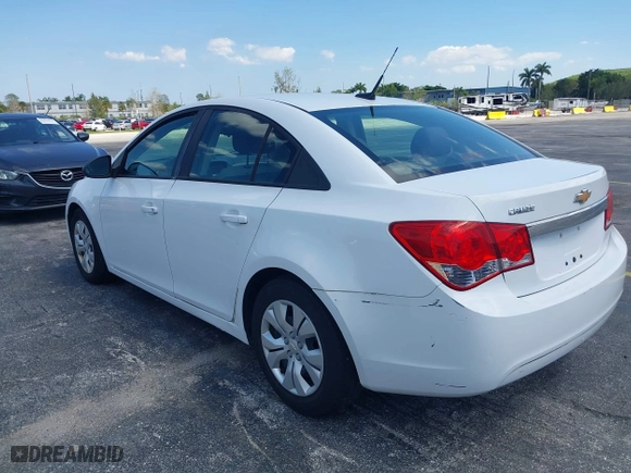 2014 Chevrolet Cruze LS with VIN 1G1PA5SH9E7178783, listed as a IAAI auction lot 42051940 with 96,587 mi miles. Bid and sale history available at carsss.com. Image 3.