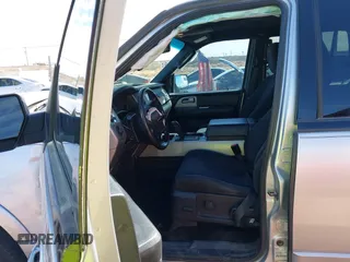 2015 Ford Expedition XLT с VIN 1FMJU1HT5FEF47284, выставлен на аукционе IAAI как лот 41565809 с пробегом 178 859 миль миль и . История ставок и продаж доступна на DreamBid. Изображение 5.