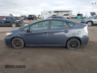 2013 Toyota Prius One with VIN JTDKN3DU9D5659549, listed as a IAAI auction lot 42088069 with 370,962 mi miles and . Bid and sale history available at DreamBid. Image 14.