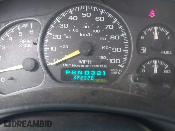 2000 Chevrolet Silverado 1500 LS with VIN 1GCEK19T4YE279664, listed as a IAAI auction lot 41537865 with 322,320 mi miles. Bid and sale history available at carsss.com. Image 7.