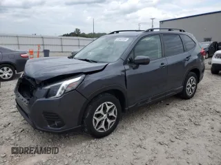 2022 Subaru Forester Premium with VIN JF2SKAEC4NH486706, listed as a Copart auction lot 61843155 with 27,161 mi miles and Salvage title. Bid and sale history available at DreamBid. Image 1.