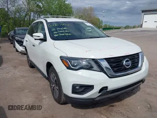 2018 Nissan Pathfinder SL с VIN 5N1DR2MM8JC612040, выставлен на аукционе IAAI как лот 42167927 с пробегом 121 635 миль миль и . История ставок и продаж доступна на DreamBid. Изображение 1.