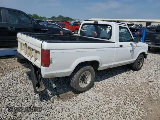 1992 Ford Ranger with VIN 1FTCR10A2NUB87548, listed as a Copart auction lot 60536035 with 1,884 mi miles and Salvage title. Bid and sale history available at DreamBid. Image 3.