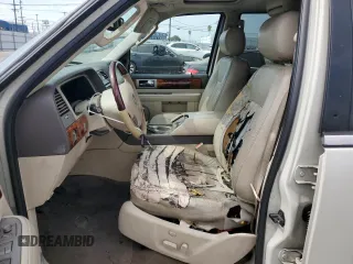 2004 Lincoln Navigator Luxury with VIN 5LMFU27R34LJ37915, listed as a Copart auction lot 72651074 with 178,512 mi miles and Clean Title. Bid and sale history available at carsss.com. Image 7.