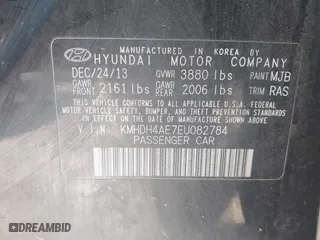 2014 Hyundai Elantra SE with VIN KMHDH4AE7EU082784, listed as a IAAI auction lot 41503767 with 1 mi miles. Bid and sale history available at carsss.com. Image 9.