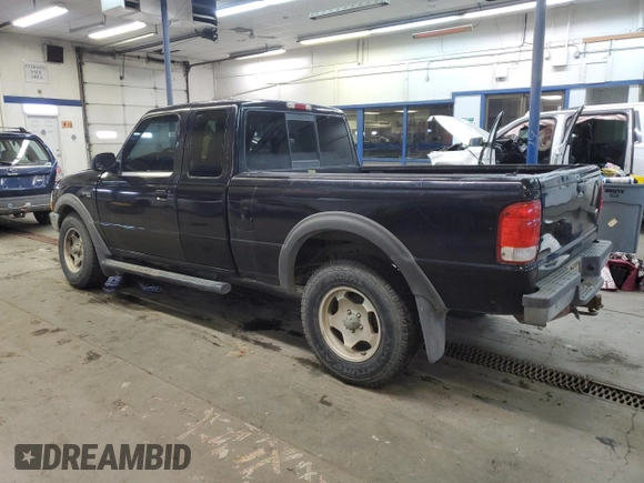 2000 Ford Ranger XLT with VIN 1FTZR15X3YTB33368, listed as a Copart auction lot 46928415 with 220,211 mi miles and Salvage Title. Bid and sale history available at carsss.com. Image 2.