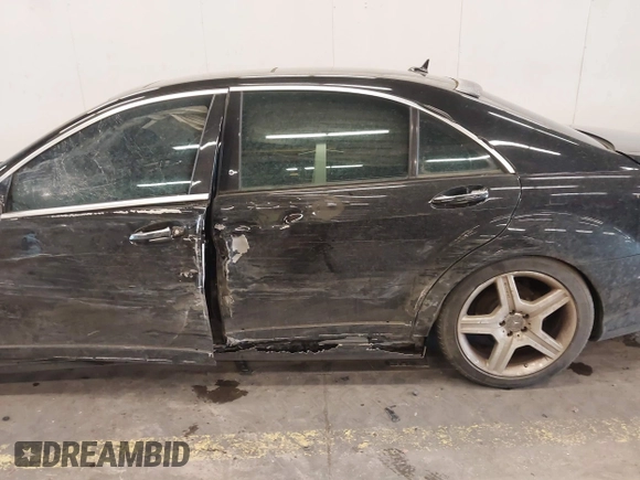 2007 Mercedes-Benz S 550 with VIN WDDNG71X17A103315, listed as a IAAI auction lot 41640707 with 136,812 mi miles and . Bid and sale history available at DreamBid. Image 6.