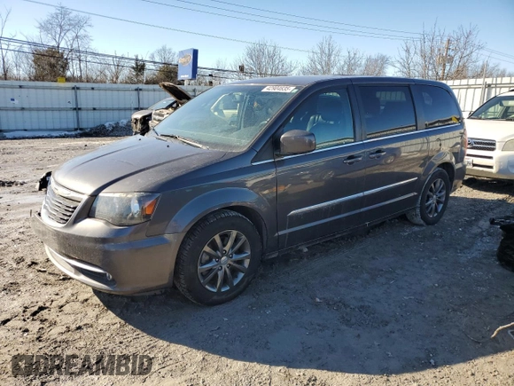 2016 Chrysler Town & Country S with VIN 2C4RC1HG0GR120306, listed as a Copart auction lot 42904635 with 133,052 mi miles and Salvage Title. Bid and sale history available at carsss.com. Image 1.