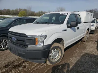 2018 Ford F-150 XL z VIN 1FTEX1C56JKE86060, wystawiony jako Copart lot #66237275 z przebiegiem 149 339 mil mil oraz Czysty tytuł • Clean title. Historia ofert i sprzedaży dostępna na DreamBid. Obrazek 1.