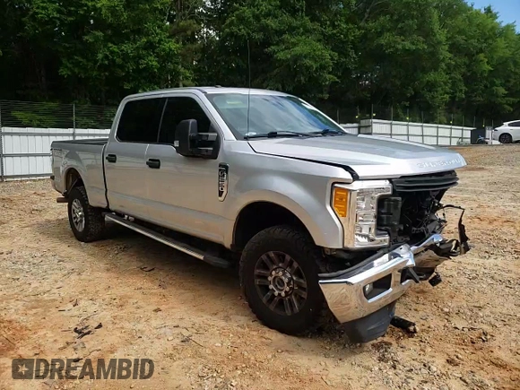 2017 Ford F-250 Lariat with VIN 1FT7W2B62HEE53416, listed as a Copart auction lot 56757905 with 96,564 mi miles and Salvage title. Bid and sale history available at DreamBid. Image 13.