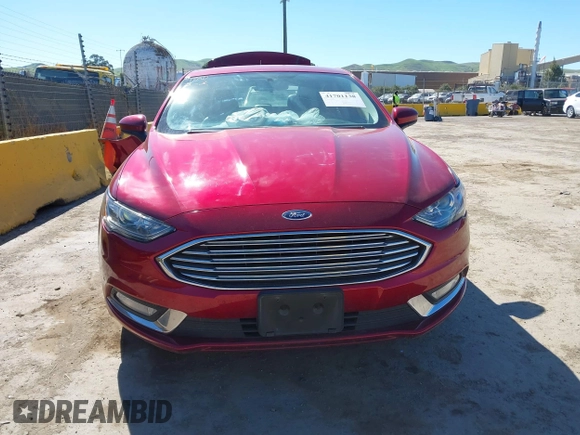 2018 Ford Fusion SE with VIN 3FA6P0LU6JR260804, listed as a IAAI auction lot 41701138 with 94,410 mi miles and . Bid and sale history available at DreamBid. Image 13.