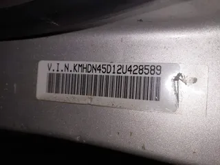 2002 Hyundai Elantra GLS z VIN KMHDN45D12U428589, wystawiony jako IAAI lot #42135566 z przebiegiem 133 479 mil mil oraz . Historia ofert i sprzedaży dostępna na DreamBid. Obrazek 9.