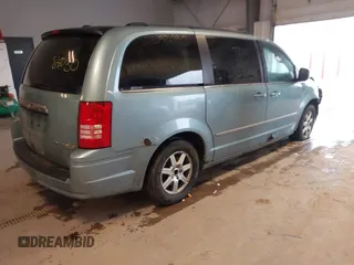 2010 Chrysler Town & Country Touring with VIN 2A4RR5D12AR284617, listed as a IAAI auction lot 41684030 with 199,414 mi miles. Bid and sale history available at carsss.com. Image 4.