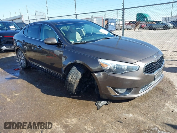 2014 Kia Cadenza Premium with VIN KNALN4D78E5151222, listed as a IAAI auction lot 41419842 with 137,710 mi miles. Bid and sale history available at carsss.com. Image 1.