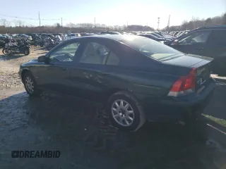 2001 Volvo S60 with VIN YV1RS61R812070508, listed as a Copart auction lot 87254354 with 116,070 mi miles and Clean Title. Bid and sale history available at carsss.com. Image 2.