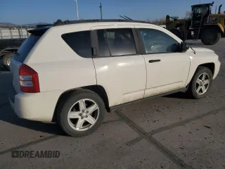 2007 Jeep Compass Sport with VIN 1J8FF47W07D199198, listed as a Copart auction lot 52092675 with 131,346 mi miles and Salvage Title. Bid and sale history available at carsss.com. Image 3.