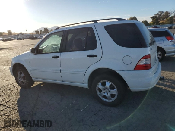 2003 Mercedes-Benz M-Class 3.7L with VIN 4JGAB57E53A408520, listed as a Copart auction lot 77715394 with 260,467 mi miles and Clean Title. Bid and sale history available at carsss.com. Image 2.