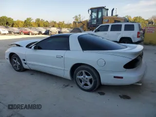 2001 Pontiac Firebird Firebird with VIN 2G2FS22K412145075, listed as a Copart auction lot 71841594 with 156,152 mi miles and Salvage title. Bid and sale history available at DreamBid. Image 2.