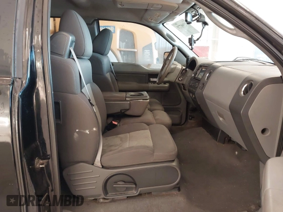 2006 Ford F-150 XLT with VIN 1FTPX14V16FB75966, listed as a IAAI auction lot 41390775 with 217,330 mi miles. Bid and sale history available at carsss.com. Image 5.