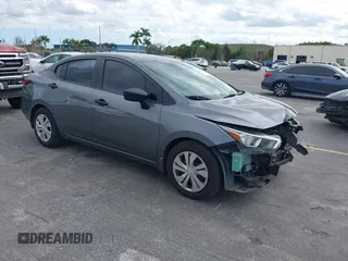 2020 Nissan Versa S z VIN 3N1CN8DV4LL847102, wystawiony jako IAAI lot #41365202 z przebiegiem 91 117 mil mil oraz . Historia ofert i sprzedaży dostępna na DreamBid. Obrazek 1.