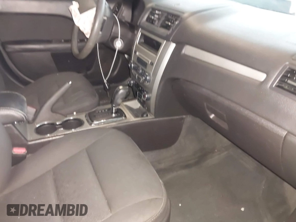 2012 Ford Fusion SE with VIN 3FAHP0HA8CR407618, listed as a IAAI auction lot 42199709 with 124,924 mi miles and . Bid and sale history available at DreamBid. Image 5.