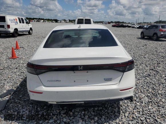 2023 Honda Accord Touring with VIN 1HGCY2F81PA025025, listed as a Copart auction lot 60253695 with 42,312 mi miles and Salvage title. Bid and sale history available at DreamBid. Image 6.