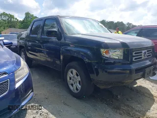 2006 Honda Ridgeline RTS with VIN 2HJYK16426H575651, listed as a IAAI auction lot 42151240 with 262,135 mi miles. Bid and sale history available at carsss.com. Image 1.