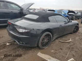 2011 Maserati GranTurismo Convertible with VIN ZAM45KMA8B0054033, listed as a Copart auction lot 48863045 with 19,365 mi miles and Clean Title. Bid and sale history available at carsss.com. Image 3.