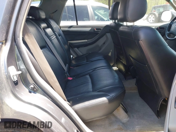 2004 Toyota 4Runner SR5 with VIN JTEBU14R548015835, listed as a IAAI auction lot 42054887 with 239,732 mi miles and . Bid and sale history available at DreamBid. Image 8.