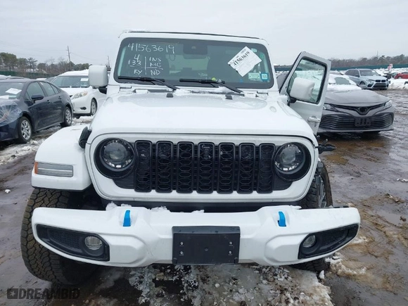 2024 Jeep Wrangler 4xe High Altitude with VIN 1C4RJXU66RW174919, listed as a IAAI auction lot 41563619 with 4,133 mi miles. Bid and sale history available at carsss.com. Image 12.