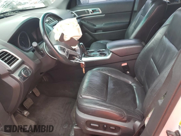 2013 Ford Explorer XLT with VIN 1FM5K7D89DGA76253, listed as a Copart auction lot 50044085 with 239,969 mi miles and Salvage Title. Bid and sale history available at DreamBid. Image 7.
