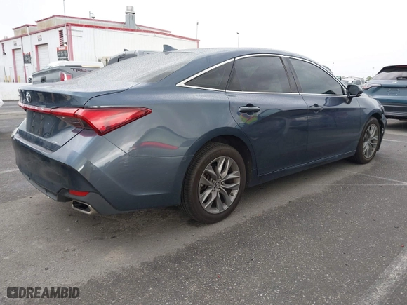 2019 Toyota Avalon XLE with VIN 4T1BZ1FB3KU033885, listed as a IAAI auction lot 41774796 with 77,835 mi miles. Bid and sale history available at carsss.com. Image 4.