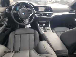 2021 BMW 3 Series 330i xDrive with VIN WBA5R7C09MFK87371, listed as a Copart auction lot 81160724 with 46,817 mi miles and Salvage Title. Bid and sale history available at carsss.com. Image 8.