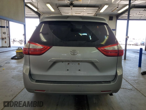 2015 Toyota Sienna LE AAS с VIN 5TDKK3DC1FS571821, выставлен на аукционе Copart как лот 57348545 с пробегом 120 014 миль миль и Списание • Salvage title. История ставок и продаж доступна на DreamBid. Изображение 6.