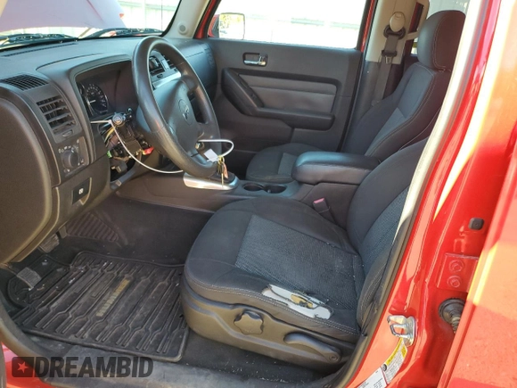 2009 Hummer H3 with VIN 5GNEN13E498160918, listed as a Copart auction lot 82188714 with 269,638 mi miles and Salvage Title. Bid and sale history available at DreamBid. Image 7.