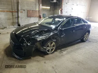 2014 Volvo S60 T5 z VIN YV1612FH5E1293938, wystawiony jako Copart lot #47543935 z przebiegiem Nie podano mil oraz Szkoda całkowita • Salvage title. Historia ofert i sprzedaży dostępna na DreamBid. Obrazek 1.
